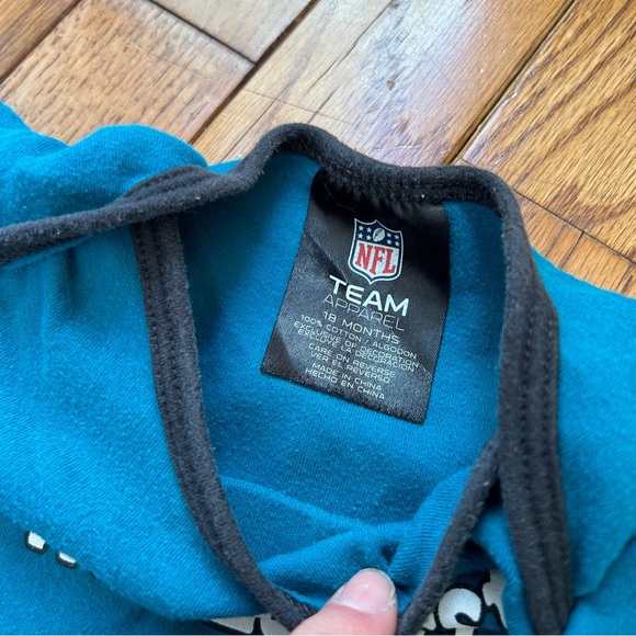 NFL Jacksonville Jaguars Onesies 2-Pack 18 Month - Picture 4 of 6